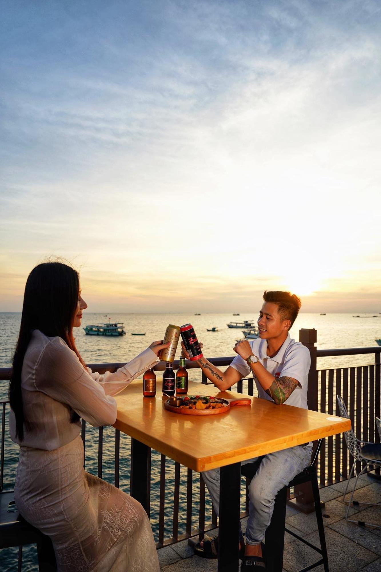 Sunset Sorrento Phu Quoc Aparthotel Luaran gambar