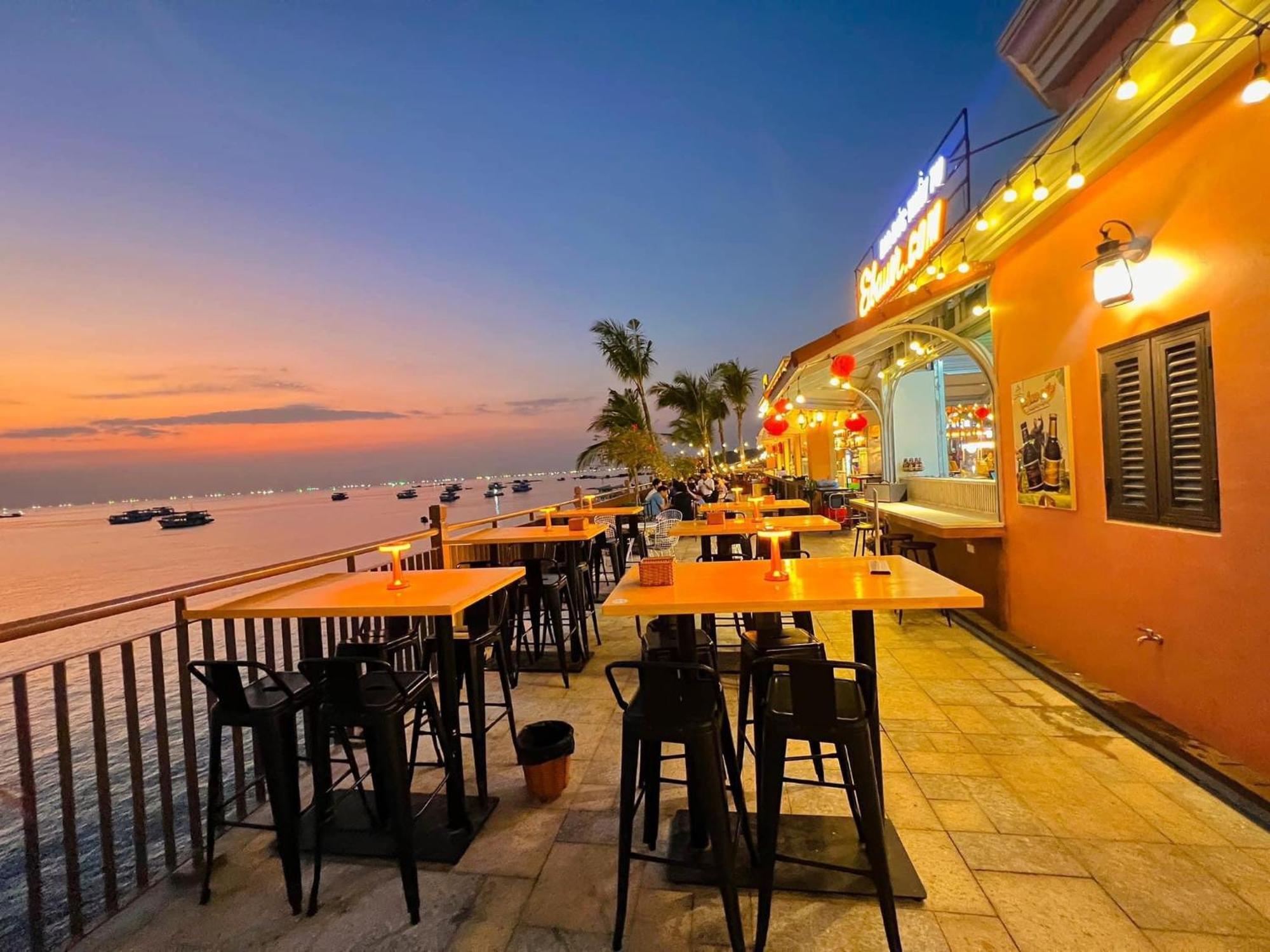 Sunset Sorrento Phu Quoc Aparthotel Luaran gambar