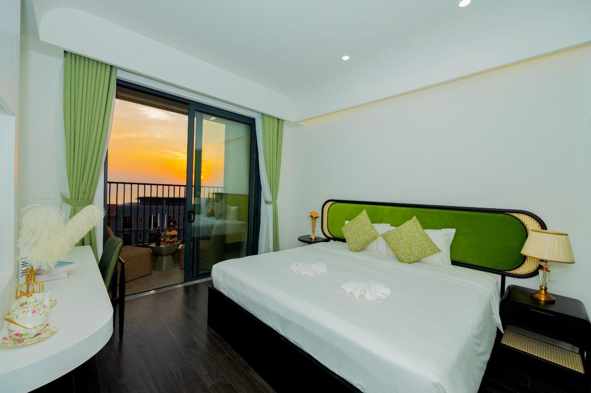 Sunset Sorrento Phu Quoc Aparthotel Luaran gambar